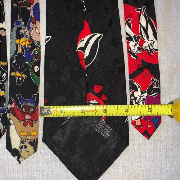 Vintage Silk Looney Tunes Character Ties Set - Picture 4 of 7